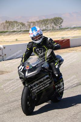 media/Aug-03-2024-TrackDaz (Sat) [[30bed884ff]]/A Group/Grid/
